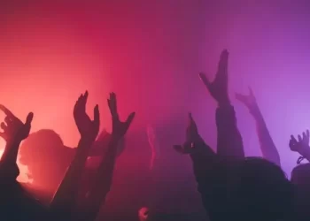 Violaron a una menor luego de ir a un boliche y ahora la joven está embarazada