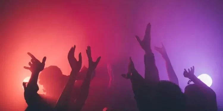 Violaron a una menor luego de ir a un boliche y ahora la joven está embarazada