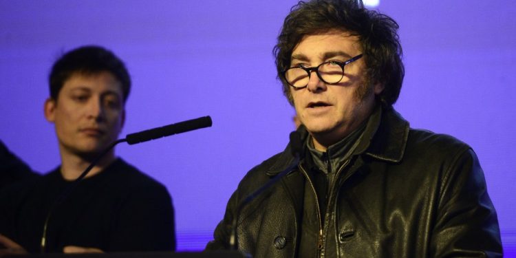 Milei dijo que harán autocrítica pero advirtió que el modelo económico no cambia