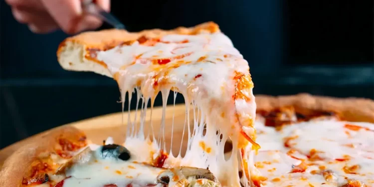 Cómo hacer Pizza casera: la receta fácil