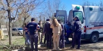 Murió un operario que cayó desde un hidroelevador mientras podaba