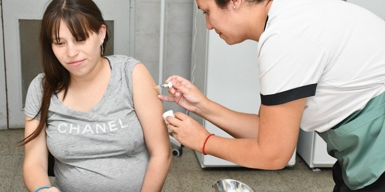 Se extiende la campaña de vacunación contra el Virus Sincitial Respiratorio