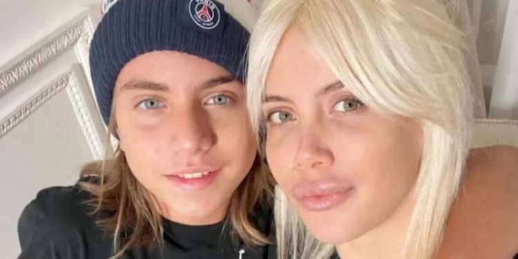 Los mensajes de apoyo de Wanda Nara y Maxi López a su hijo Valentino