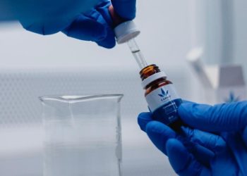 San Juan autoriza la venta en las farmacias del Aceite de Cannabis Medicinal CANME CBD 10