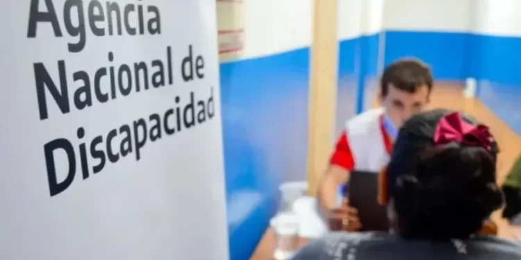 Ordenan restablecer las pensiones por discapacidad suspendidas en todo el país