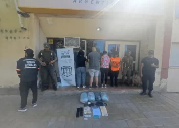 Cayó una banda narco que enviaba droga por encomienda desde Misiones a San Juan