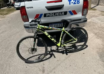 Robo y persecución: un adolescente de 16 años fue detenido tras robar una bicicleta