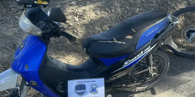 La policía recuperó una moto robada