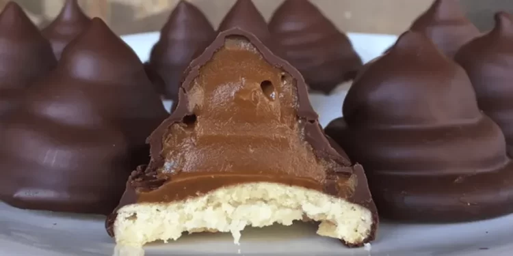 Cómo hacer conitos de dulce de leche bañados en chocolate