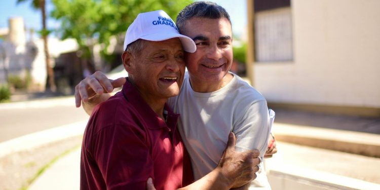 Fabián Gramajo recorrió el oeste de Chimbas y recibió el cariño de los vecinos