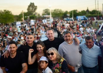 Más de 5.000 personas celebraron el Día de la Madre junto a Fabián Gramajo en Chimbas