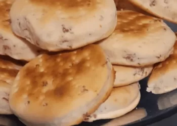 Cómo preparar unos bizcochitos de queso crocantes