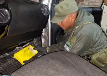 Gendarmería incautó más de un kilo de cocaína oculto en un auto en San Juan