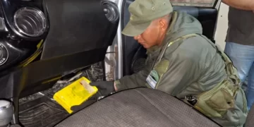 Gendarmería incautó más de un kilo de cocaína oculto en un auto en San Juan