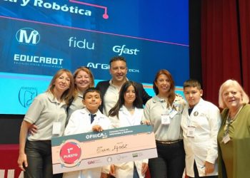 Estudiantes cauceteros campeones nacionales de la III Olimpiada de Robótica