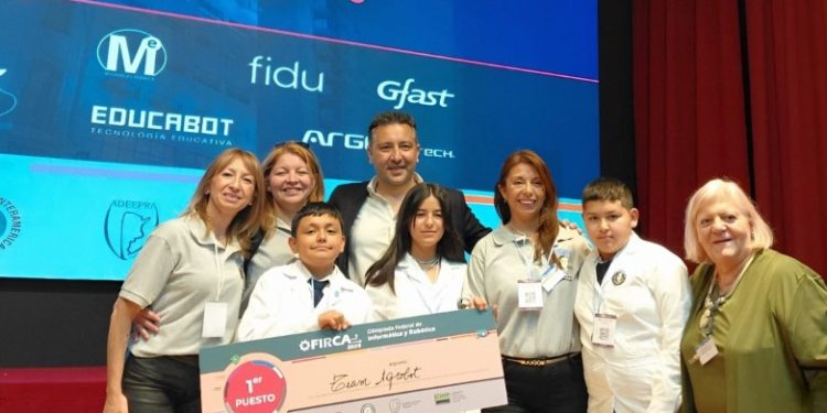 Estudiantes cauceteros campeones nacionales de la III Olimpiada de Robótica