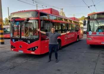 Despidieron a Gastón Moyano, el chofer que murió atragantado en un asado