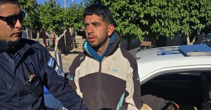 Dos jóvenes fueron detenidos tras intentar robar en una vivienda