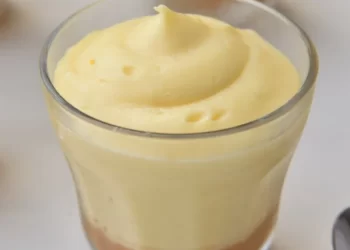 Cómo hacer postrecitos de vainilla: receta económica