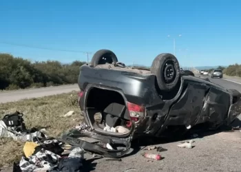 Volvían de ver a Gimnasia y volcaron: murieron un bebé y un adolescente