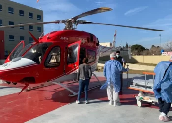 Operativo sanitario aéreo en Jáchal: trasladaron de urgencia a una mujer con grave complicación renal