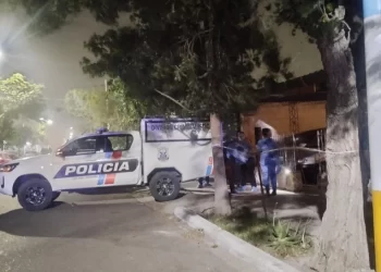 Hallazgo: encontraron a un anciano muerto y semidesnudo en su casa