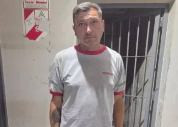 Camionero amenazó con un cuchillo a un ciclista y terminó detenido