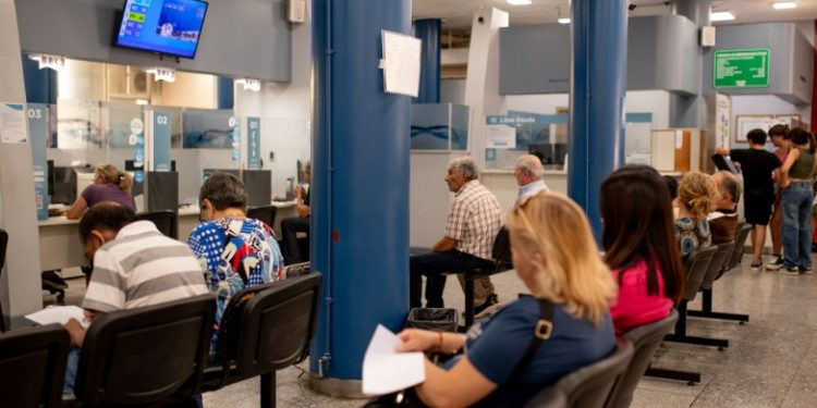 Nuevos requisitos para el cambio de titularidad en Obras Sanitarias