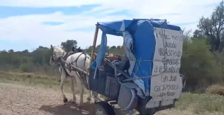 Jubilado cordobés llegó a la Difunta Correa en carro tras recorrer más de 600 km