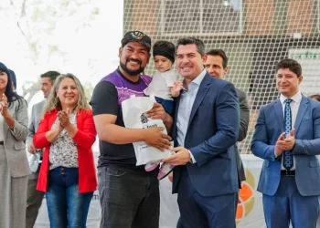 Continúa la búsqueda del adolescente sanjuanino arrastrado por el mar en La Serena