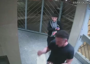 Un hombre fue drogado, reducido y asaltado por una banda que conoció a través de una app de citas