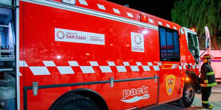 Nueva amenaza de bomba en Chimbas: evacuaron un colegio