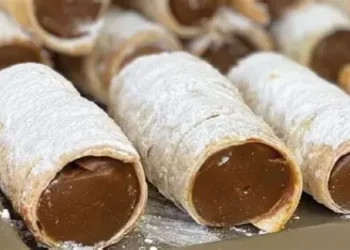 Cañoncitos de dulce de leche con tapa de pascualina: receta fácil