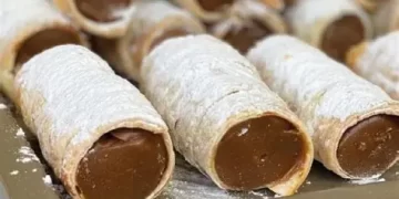Cañoncitos de dulce de leche con tapa de pascualina: receta fácil