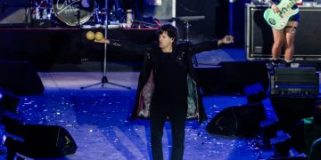 El Estadio Bicentenario vibró con el rock en la segunda noche de la FNS 2025