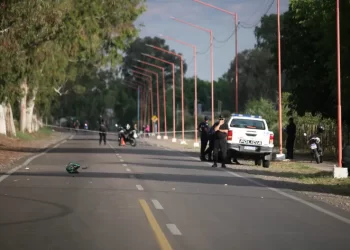 Tragedia en San Martín: un choque entre una moto y un auto dejó una víctima fatal