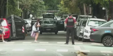 Sanjuanino abatió a un ladrón en una salidera bancaria en Núñez y quedó con prisión domiciliaria