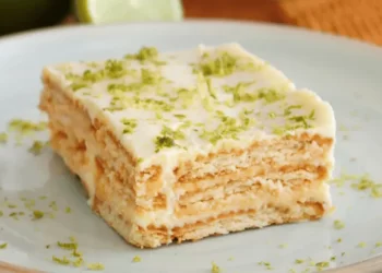 Delicioso postre de limón fácil y con pocos ingredientes