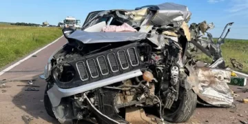 Madre e hija murieron en un terrible choque en el sur provincial: hay tres heridos