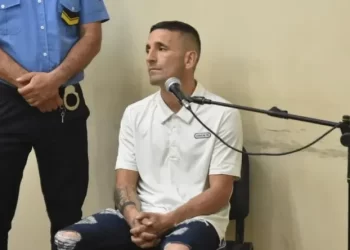 Crimen entre hermanos: ocho años de cárcel para el autor de una puñalada fatal en Rawson