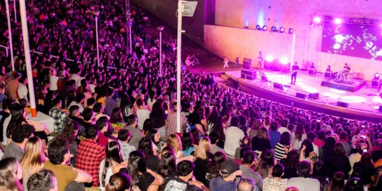 Spinetta sonará en los Jardines del Auditorio Juan Victoria