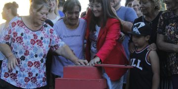 Nueva iluminación LED en calle Oro: vecinos celebran el final de una obra histórica