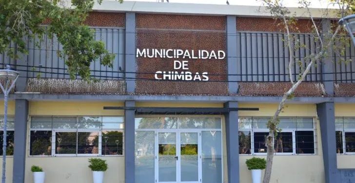 La intendente Daniela Rodríguez otorgó un bono navideño de $150.000 al personal contratado