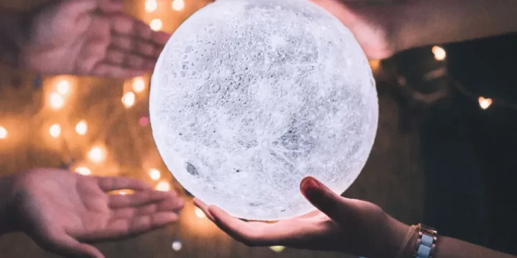 Luna llena de diciembre: los cuatro rituales poderosos para cerrar ciclos