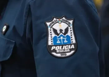 Escándalo en una despedida policial: pelea a golpes, un demorado y denuncias por lesiones