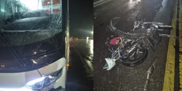 Impactante triple choque en 9 de Julio deja un motociclista herido de gravedad