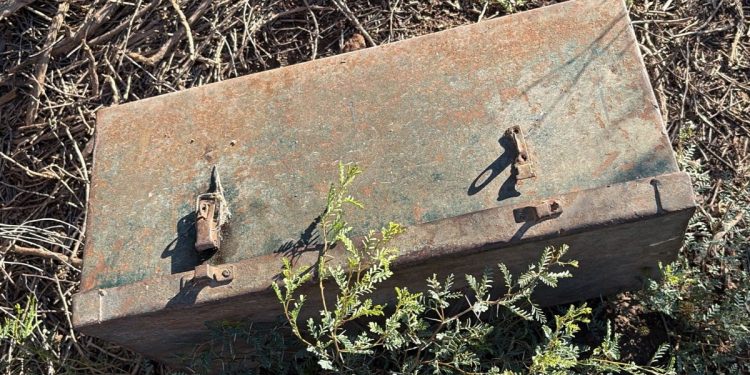 Vecinos atrapan a ladrón y la policía lo salva de los golpes tras un robo