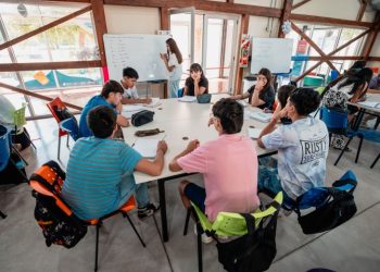 Se brindan en seis sedes las clases de apoyo escolar gratuito para secundaria