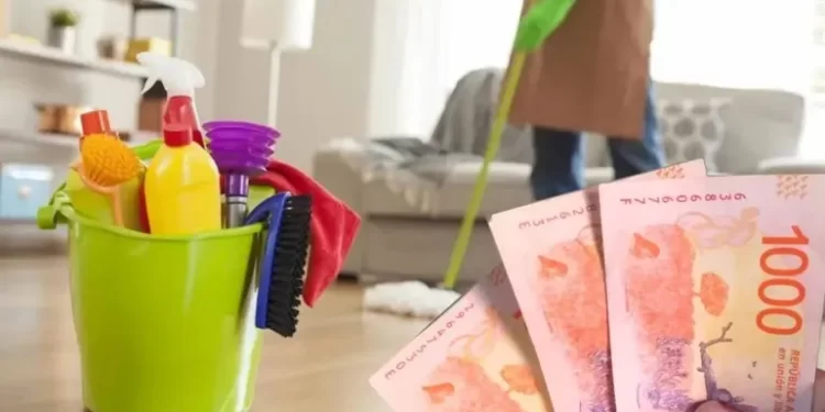 Sueldo empleadas doméstica: los aumentos y extras confirmados para el 2026