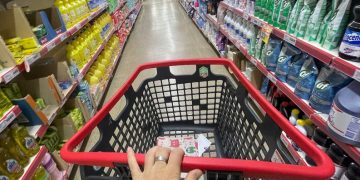 ¿La Argentina es cara o barata?: cuánto cuesta comprar los mismos productos en 9 países